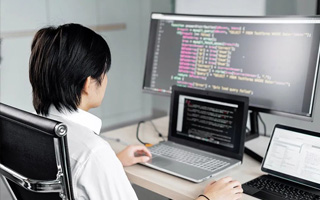 克拉玛依 ,php声明和调用变量的符号是什么？